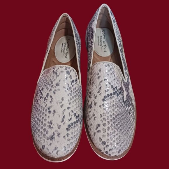 Comfortiva Ryen Womens Slip-On Shoes Cream/Black Snake Print Size 8.5M - Picture 13 of 15